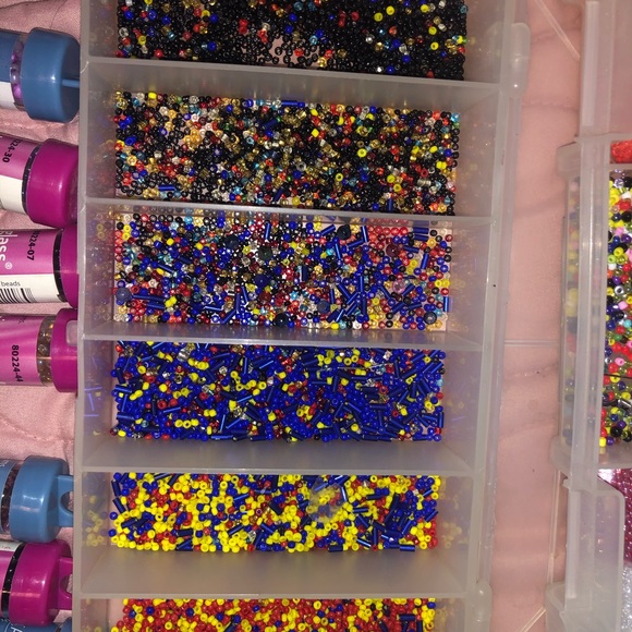 HUGE BEAD LOT! - Picture 3 of 8